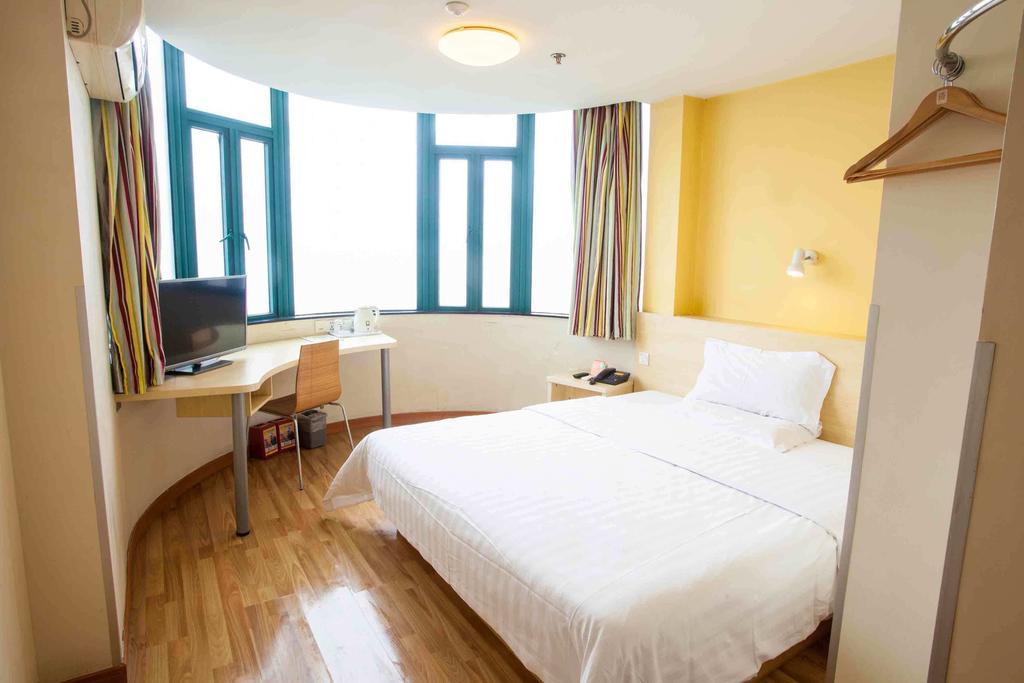 7Days Inn Chongqing Wanzhou Gaosuntang Rum bild