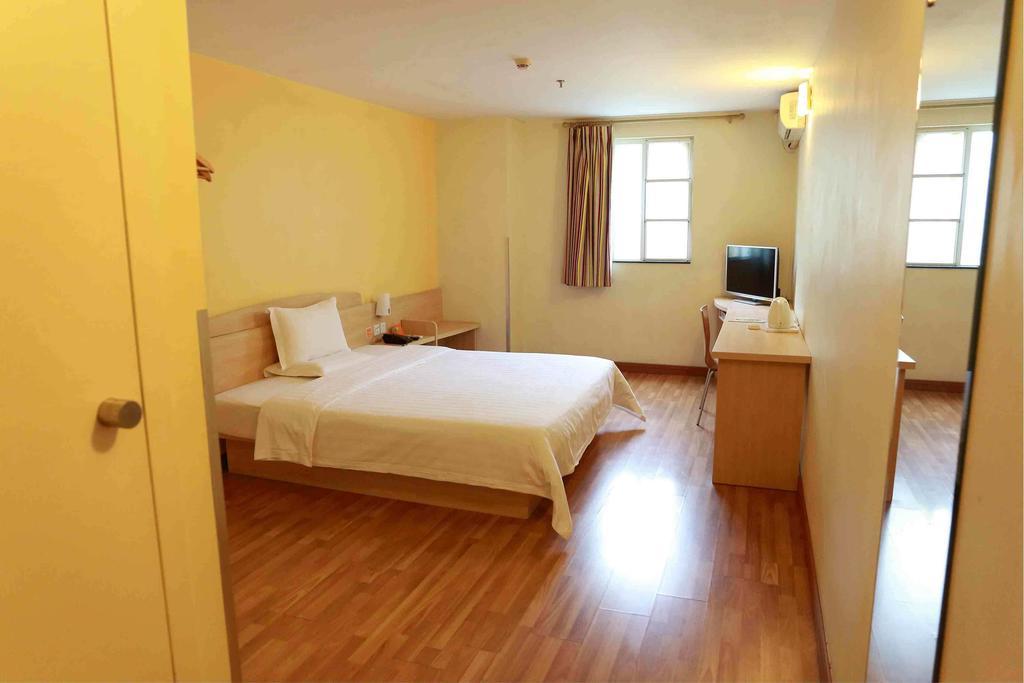 7Days Inn Chongqing Wanzhou Gaosuntang Rum bild